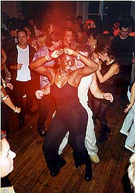 Salsa im Bierstindl ( 2000 by Winfried Herbst)