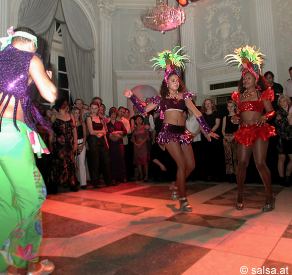 Salsa in der Redoute in Bonn - anklicken zum Vergrern - click to enlarge